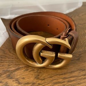 NEW (Without Tag) Authentic GUCCI Leather Brown Double G Belt